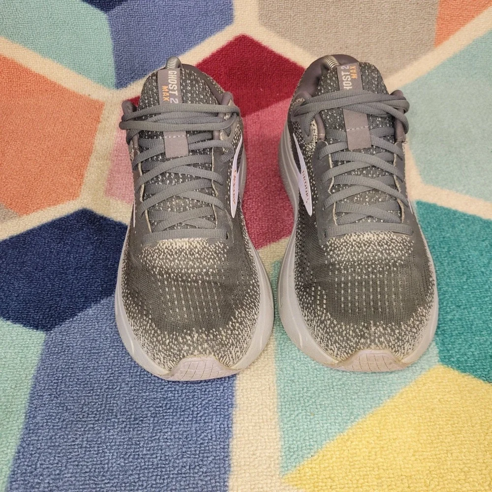 Brooks Ghost Max 2 Running Shoes Womens Grey Lavender‎ Performance Sneakers